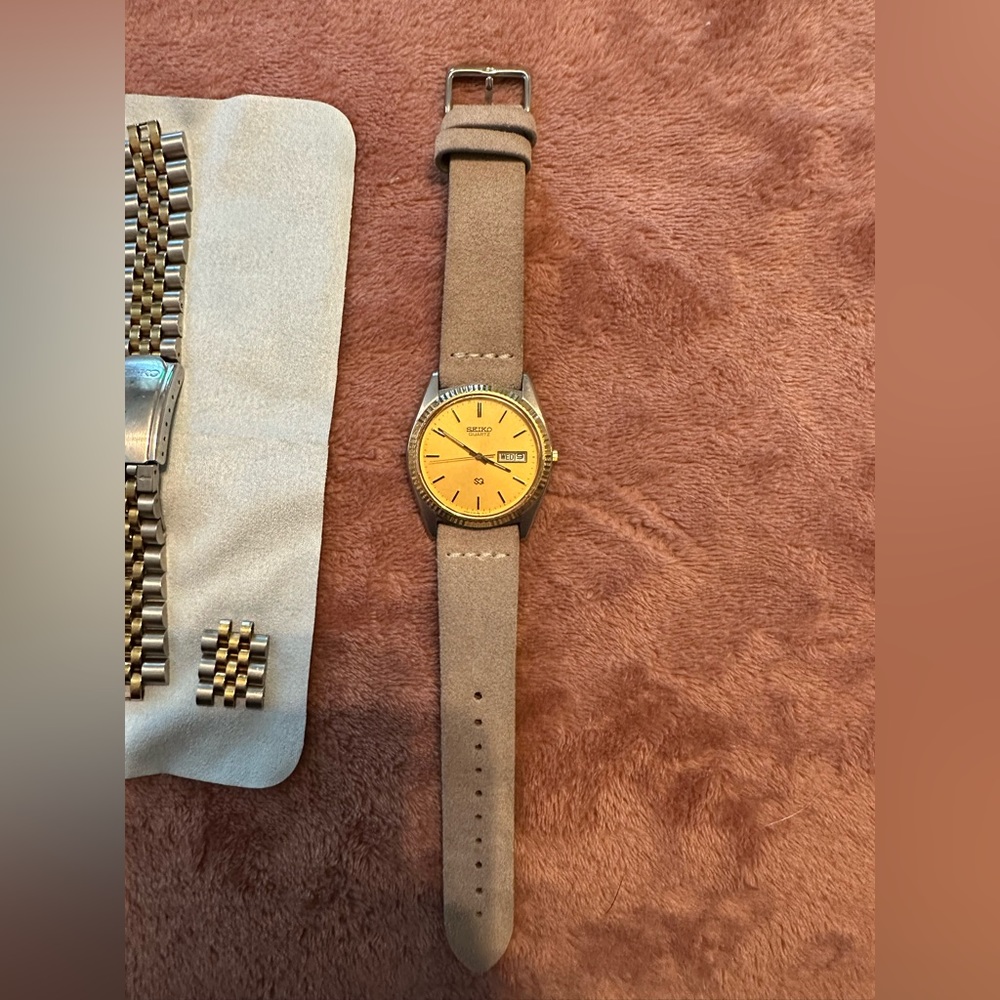 Seiko Vintage 7N43-8111 Gold "Day Date"